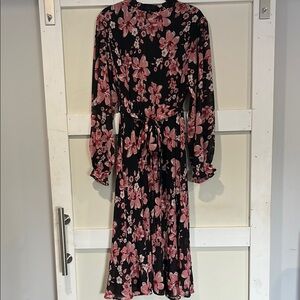Floral Black and Pink Women's Midi Dress